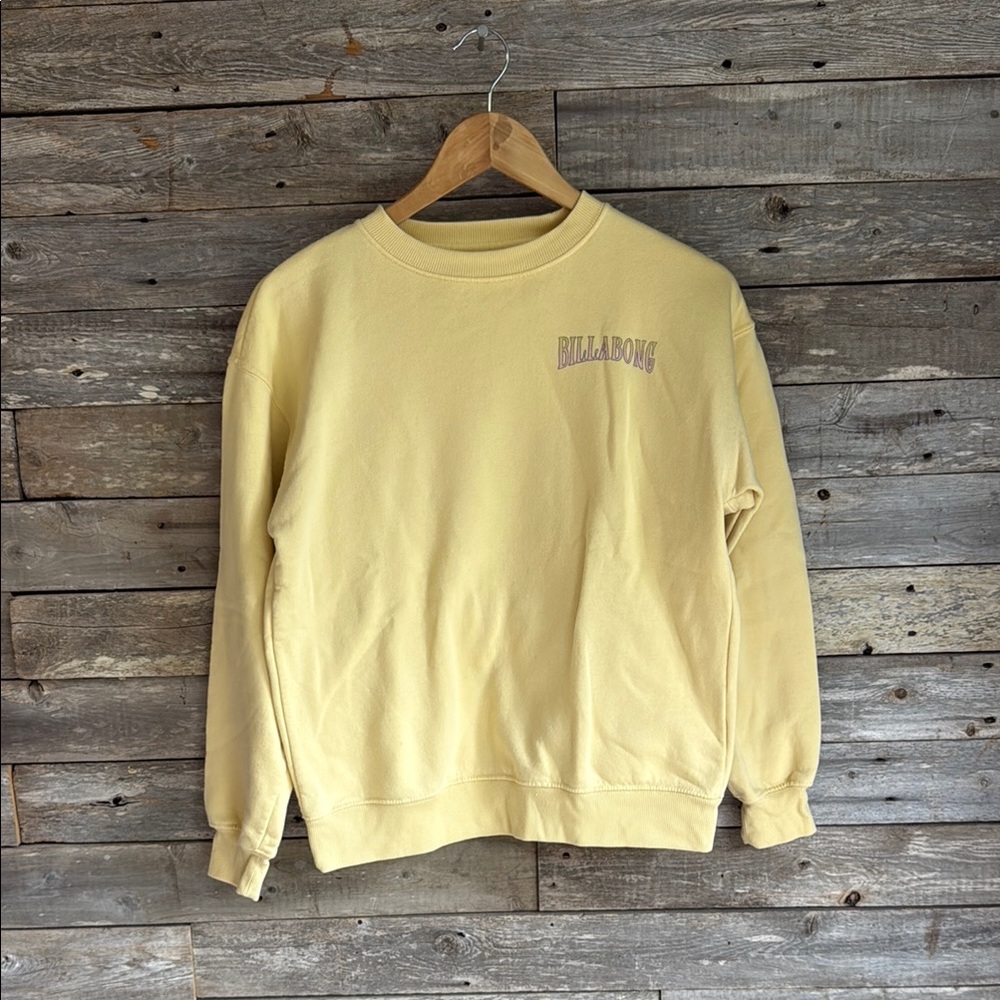 Billabong Yellow Crewneck Sweater Casual Comfort